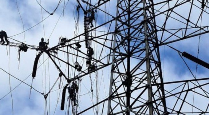 Electricidad trabajadores.