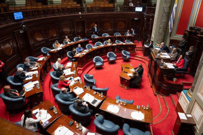 Senado de Uruguay. Archivo